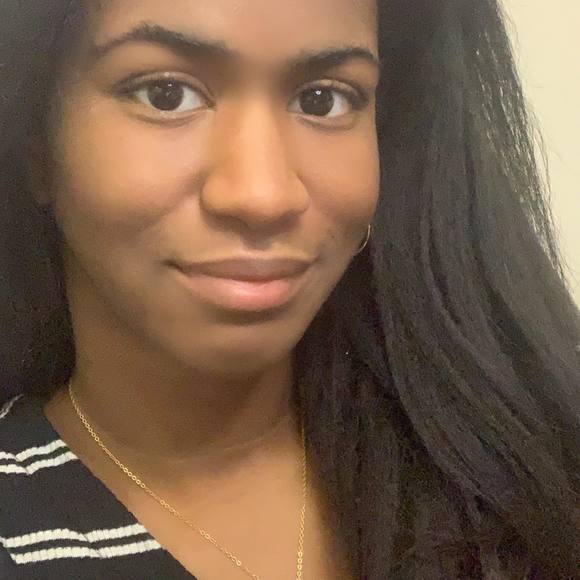Meet your Posher, Simone - Picture 1 of 1